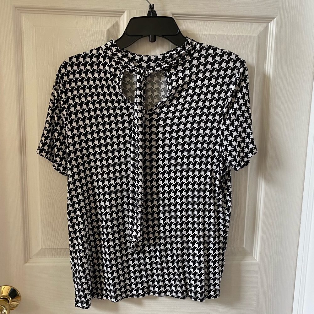 Black and white checkered plaid shirt